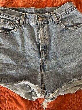 Levi’s 550 Vintage High-Waist Denim Shorts
